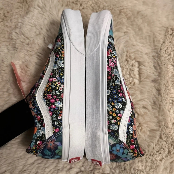 NWT VANS Old Skool Tapered Floral Sneakers - Picture 3 of 8